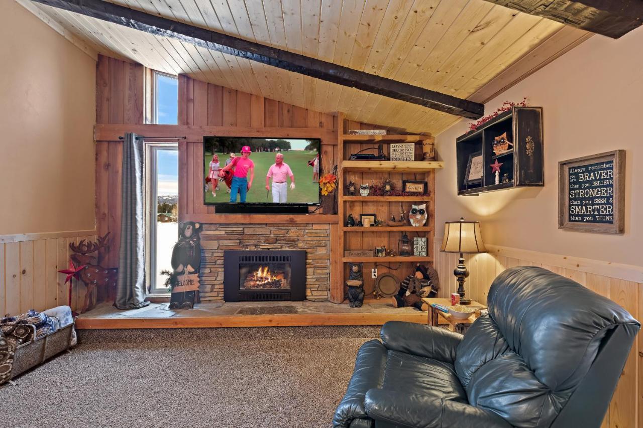 Huckleberry Hollow By Kabino Hot Tub Firepit Ps2 Satellite Grill Wifi Golf Course Айленд-Парк Экстерьер фото